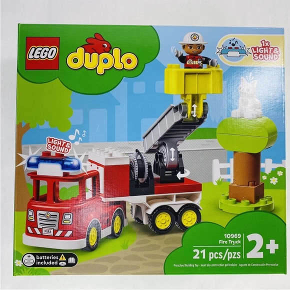 Lego Duplo Fire Truck Set - Picture 2 of 3